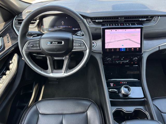 Used 2024 Jeep Grand Cherokee L Limited AWD/4WD image 5