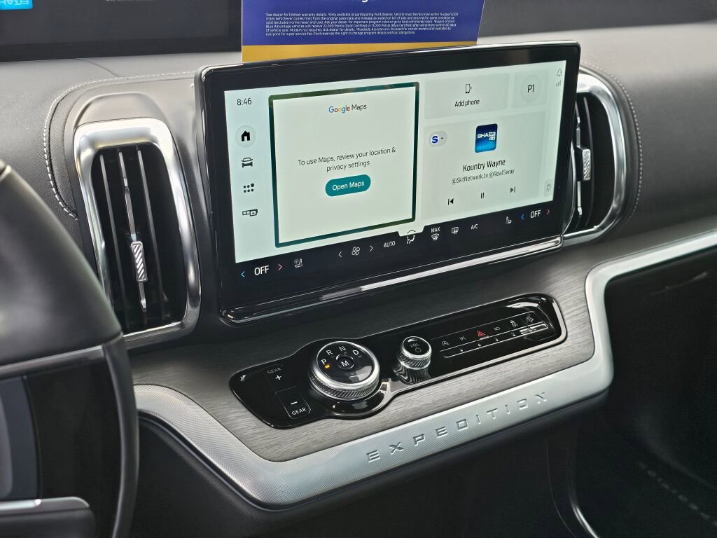 Certified 2025 Ford Expedition Max Platinum image 25