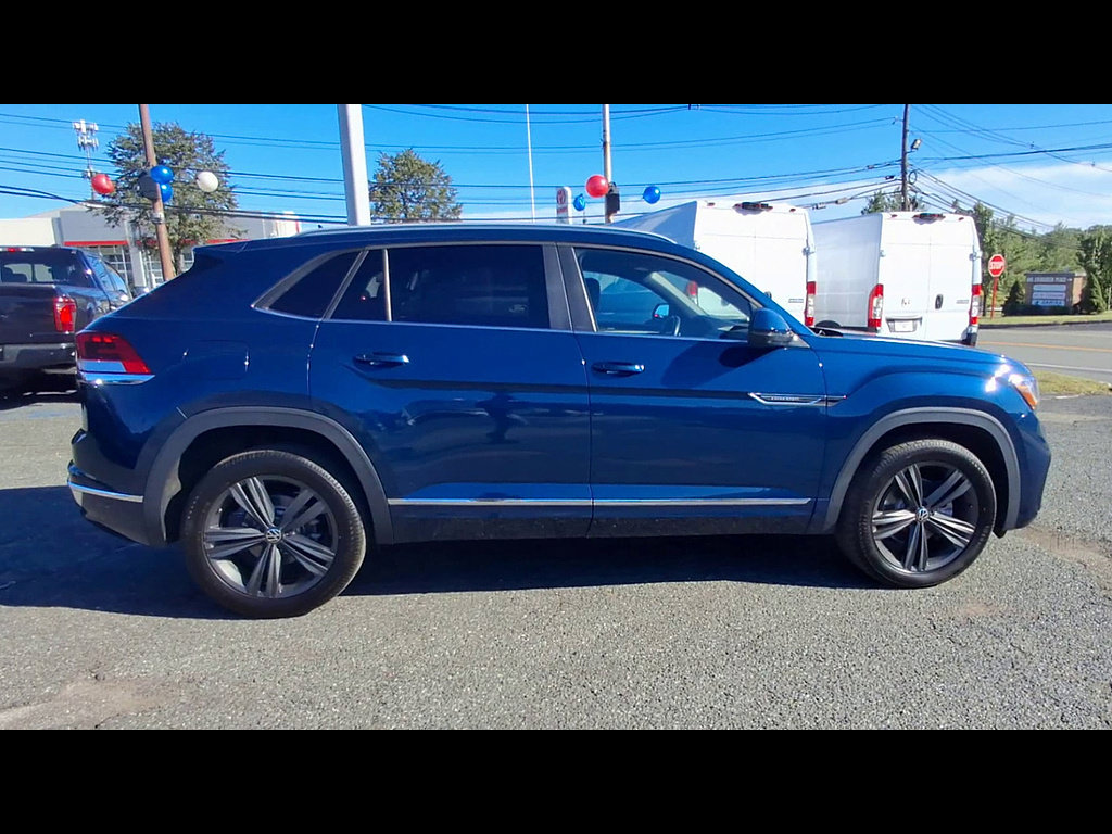 Used 2021 Volkswagen Atlas Cross Sport SE w/ Panoramic Sunroof Package AWD/4WD image 9