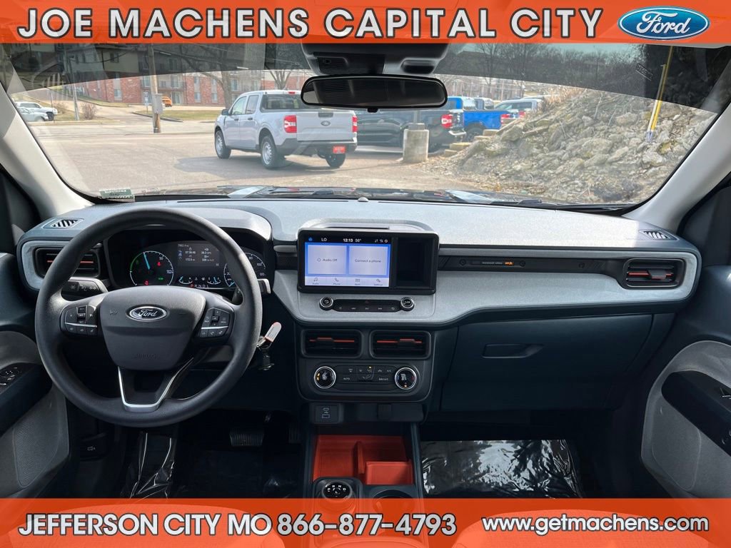 Certified 2024 Ford Maverick XLT image 11