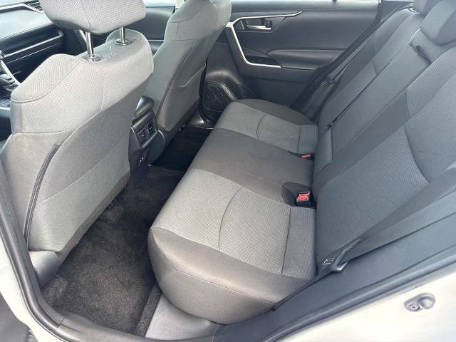 Used 2025 Toyota RAV4 XLE AWD/4WD image 13