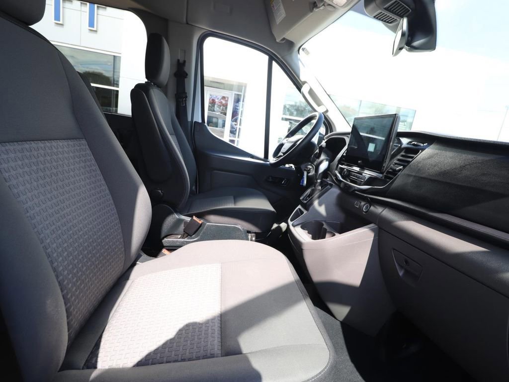 Certified 2023 Ford Transit 350 XLT image 19