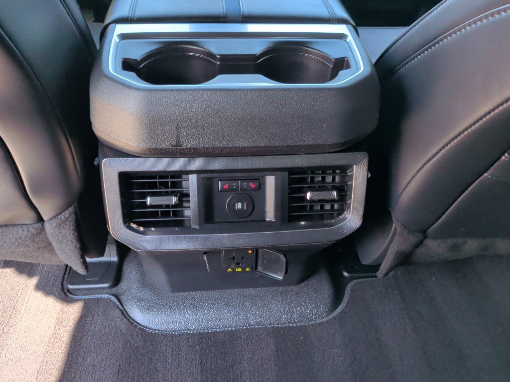 Certified 2025 Ford F250 Platinum AWD/4WD image 13