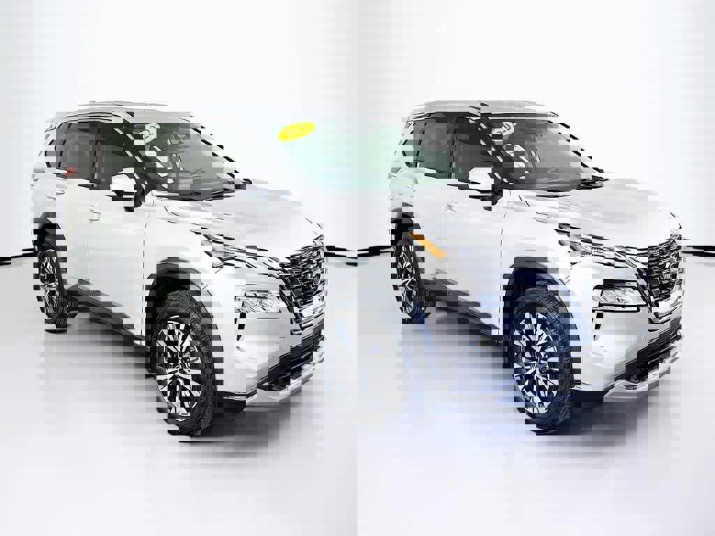 Used 2022 Nissan Rogue SV image 24