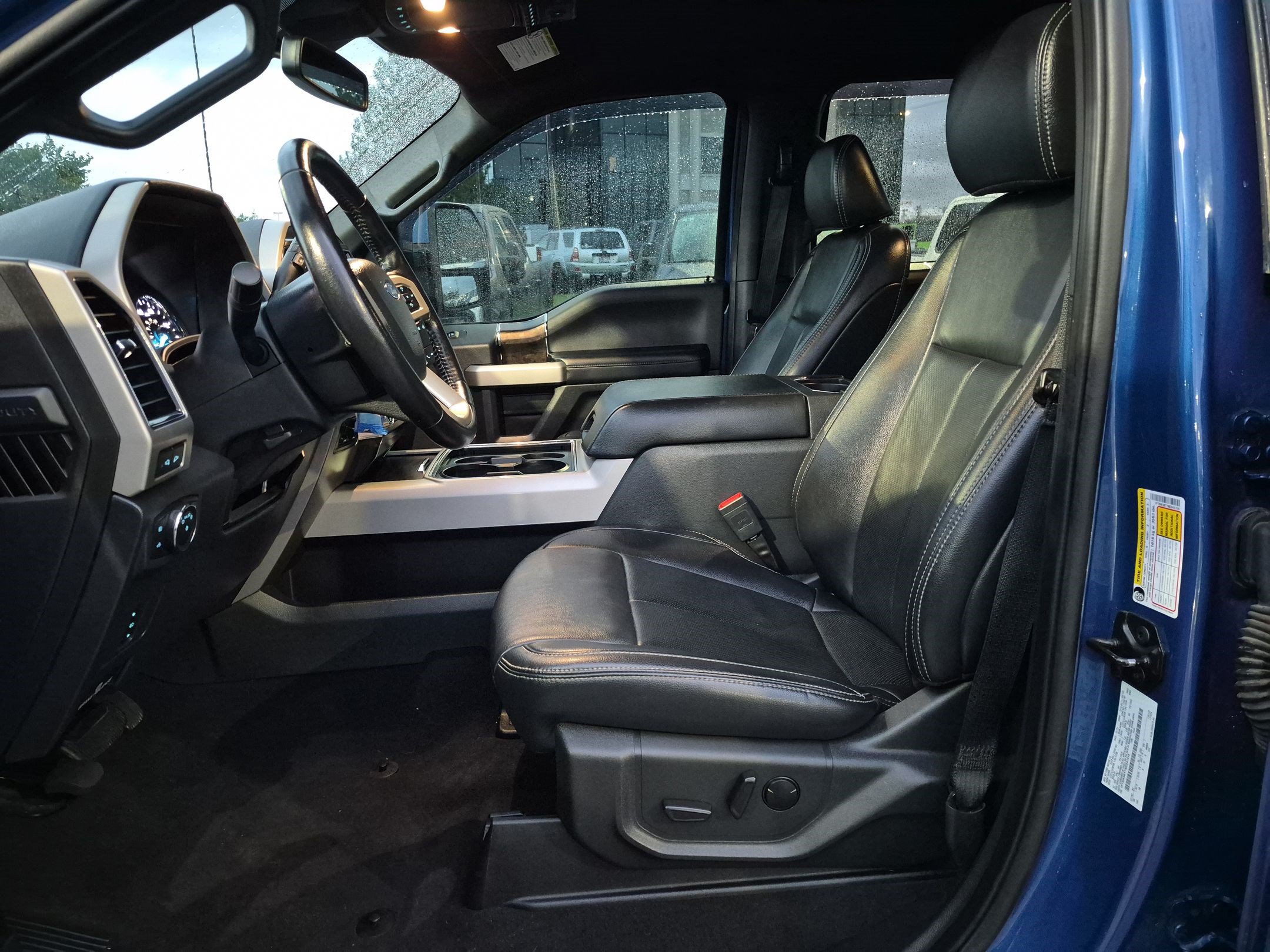 Certified 2022 Ford F350 Lariat AWD/4WD image 18