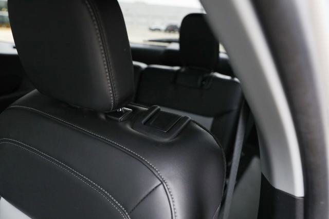 Certified 2022 Ford Explorer XLT w/ Equipment Group 202A image 30