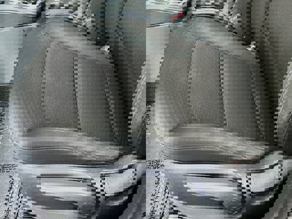 Used 2020 Hyundai Elantra SE w/ Cargo Package (C1) image 28