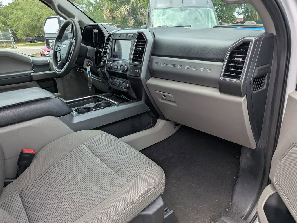 Certified 2021 Ford F250 XLT w/ XLT Premium Package AWD/4WD image 12