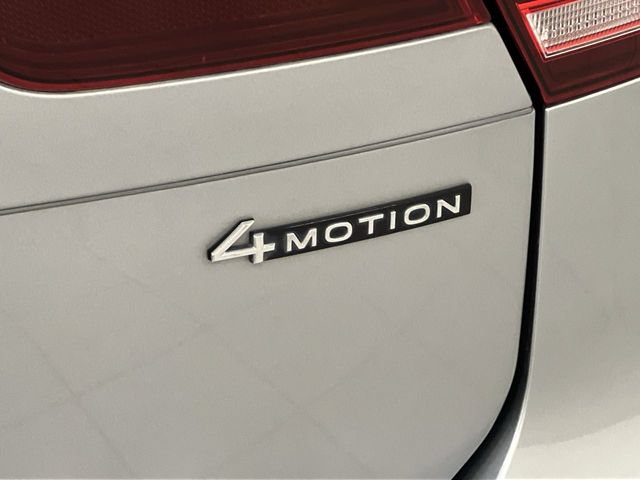 Used 2022 Volkswagen Tiguan SE R-Line AWD/4WD image 6