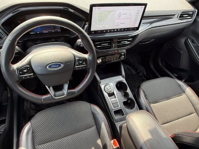 Certified 2024 Ford Escape ST-Line w/ Tech Pack #1 FWD image 35