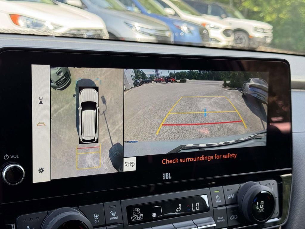 Used 2025 Toyota Grand Highlander AWD Hybrid image 4