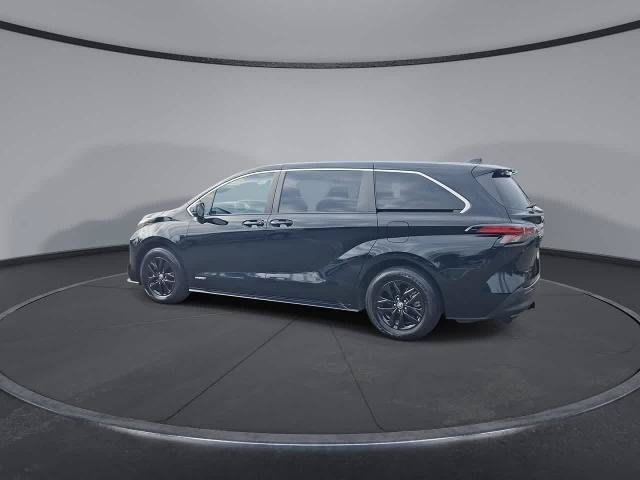 Used 2021 Toyota Sienna LE FWD image 6