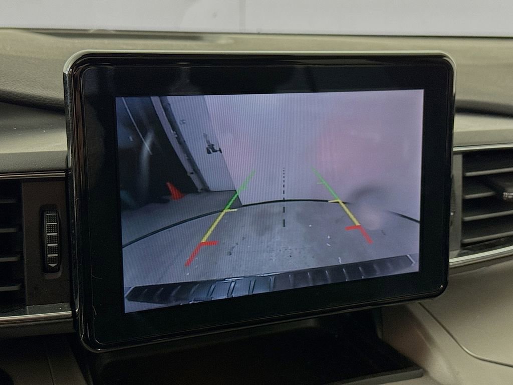 Certified 2023 Ford Explorer XLT w/ Equipment Group 202A image 13