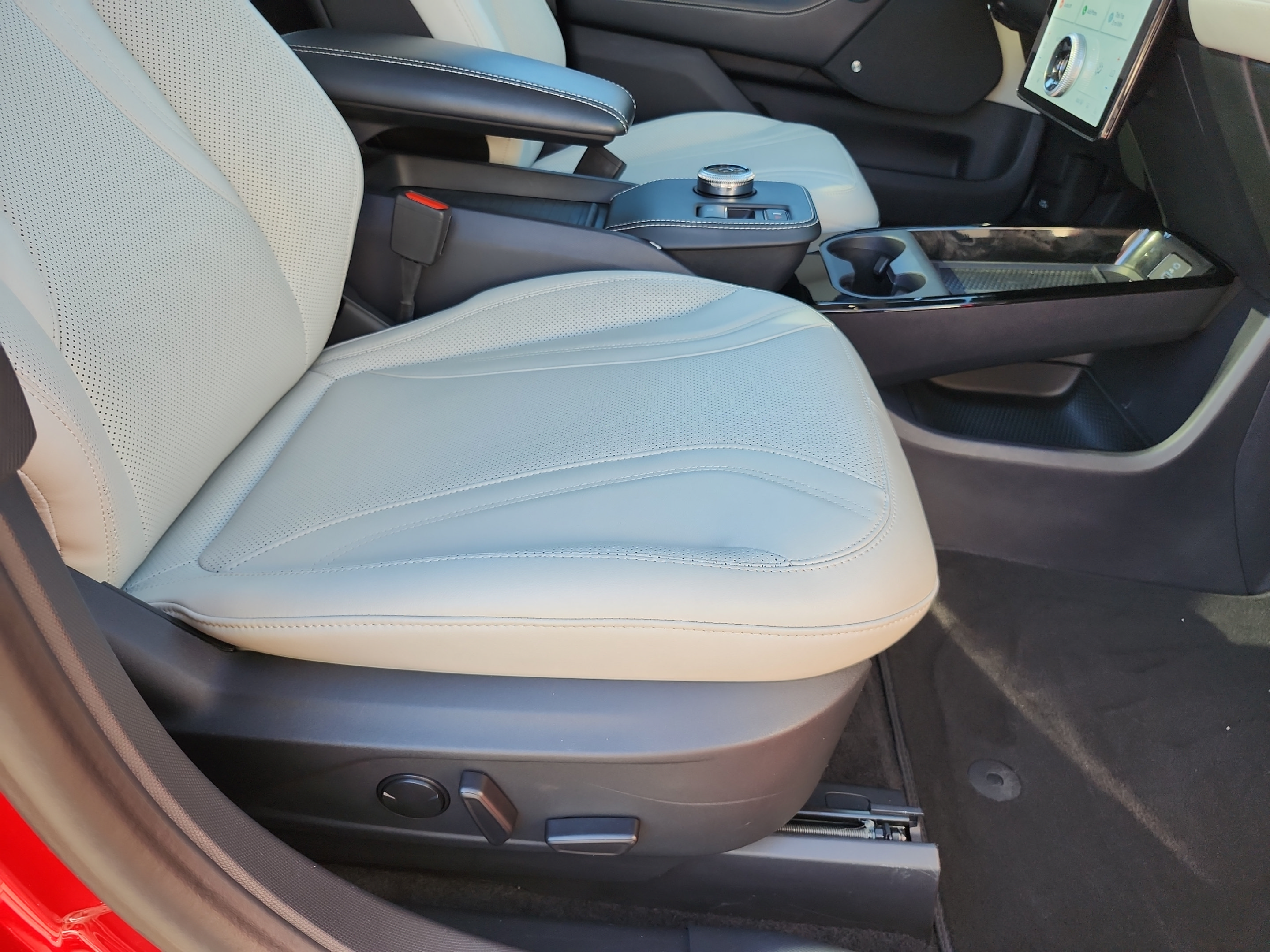 Certified 2022 Ford Mustang Mach-E Premium RWD image 19