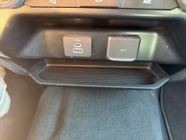 Certified 2025 Ford F350 XLT image 32