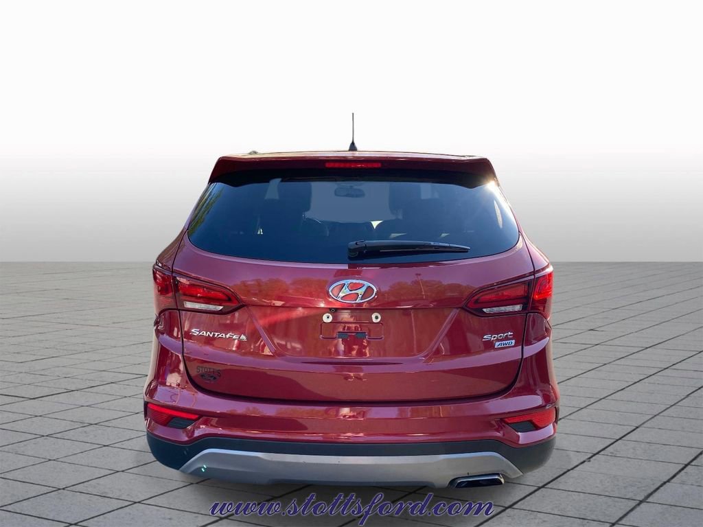 Used 2018 Hyundai Santa Fe Sport AWD/4WD image 3