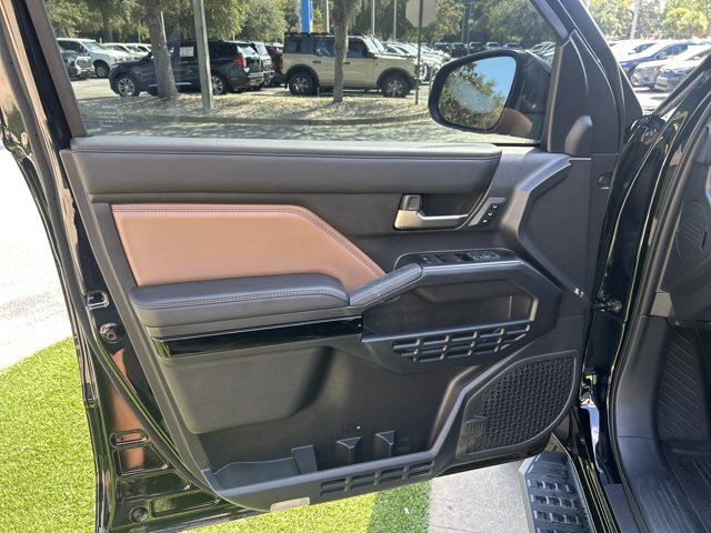 Used 2026 Toyota 4Runner Limited AWD/4WD image 13