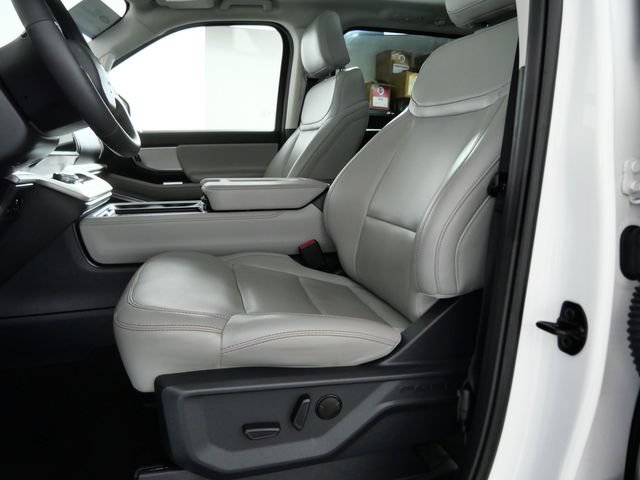Certified 2025 Ford Expedition Max Active AWD/4WD image 17