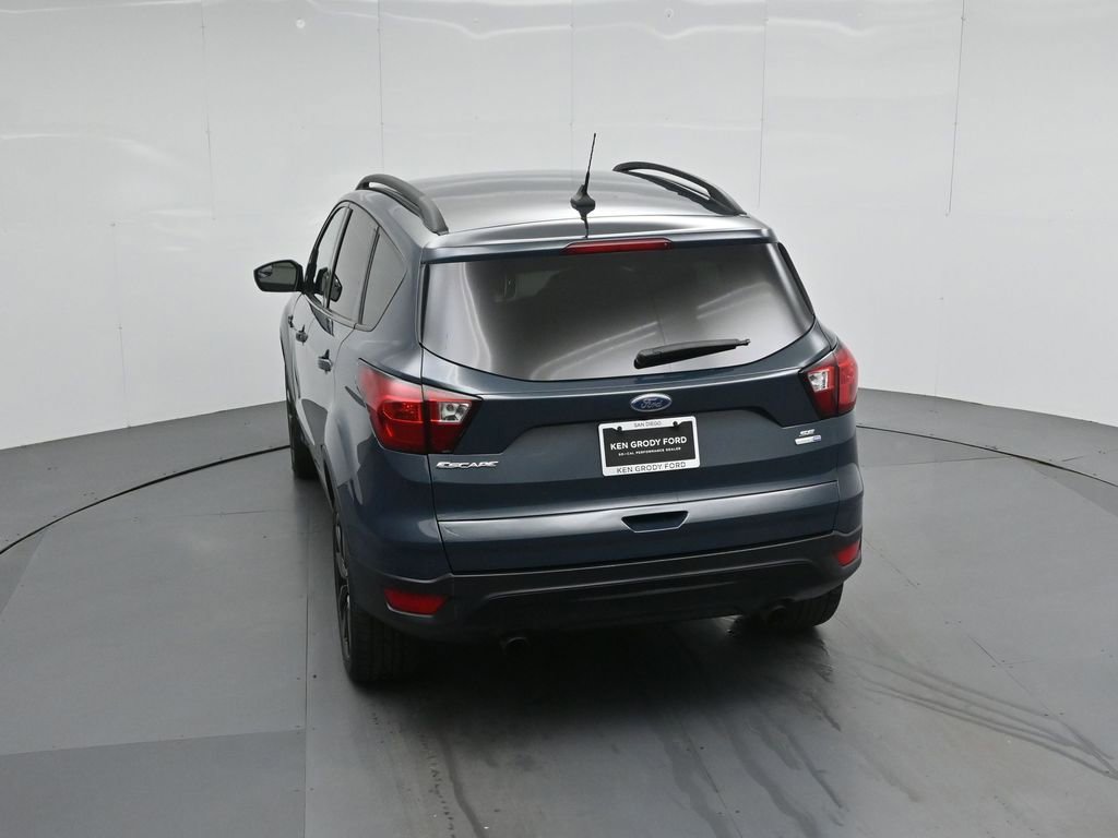 Certified 2019 Ford Escape SE AWD/4WD image 41