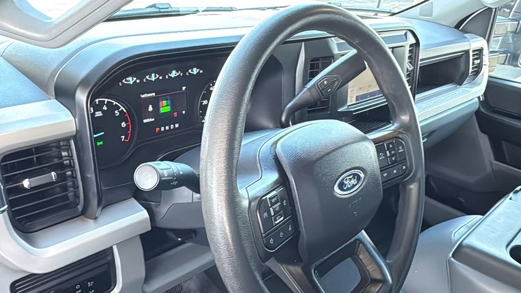 Certified 2025 Ford F250 2WD SuperCab Super Duty image 22