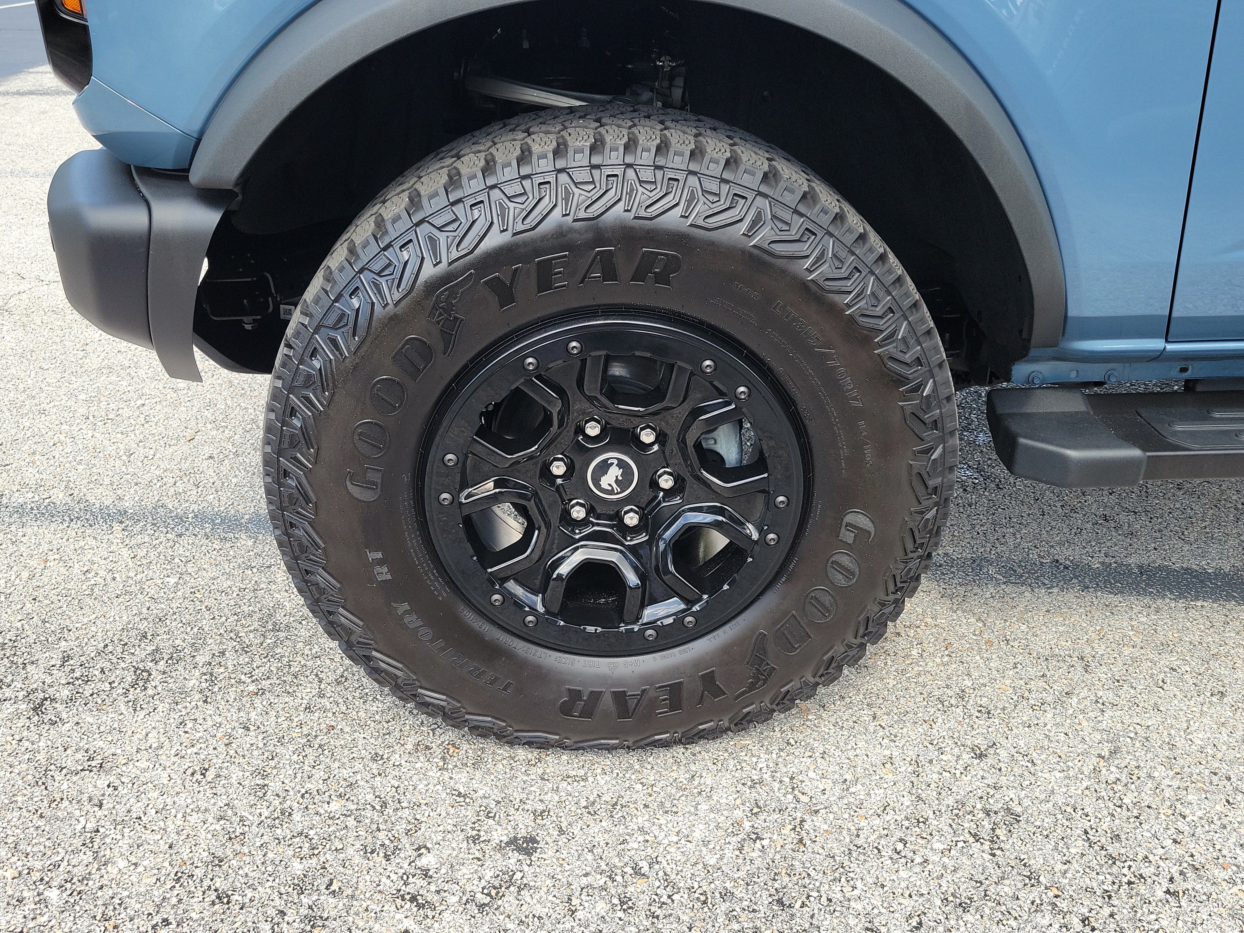 Certified 2025 Ford Bronco Badlands AWD/4WD image 5