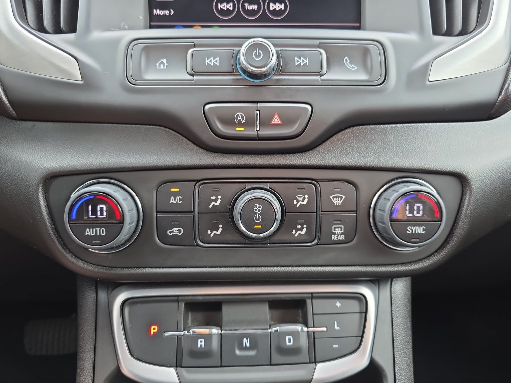 Used 2024 GMC Terrain SLE w/ Driver Convenience Package AWD/4WD image 20