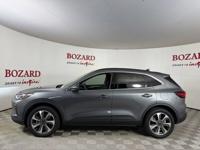 Certified 2024 Ford Escape Platinum w/ Premium Technology Package AWD/4WD image 7