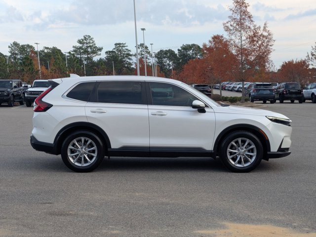 Used 2023 Honda CR-V EX image 3