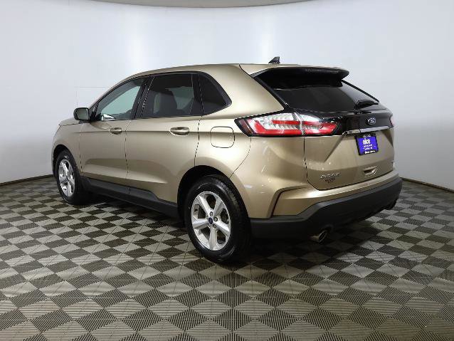 Certified 2020 Ford Edge SE image 2