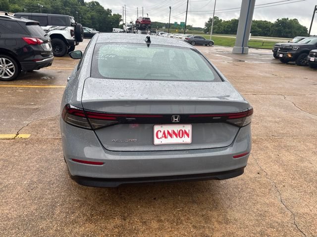 Used 2025 Honda Accord SE image 8