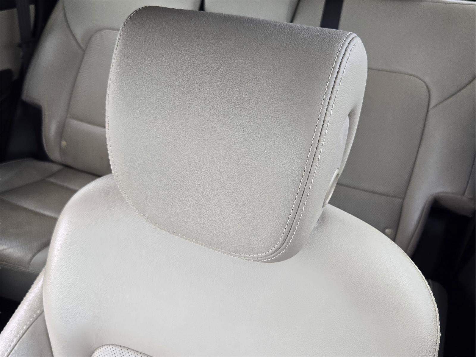 Used 2018 Hyundai Santa Fe FWD image 30