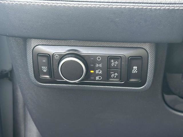 Certified 2024 Ford Mustang Mach-E Premium AWD/4WD image 26