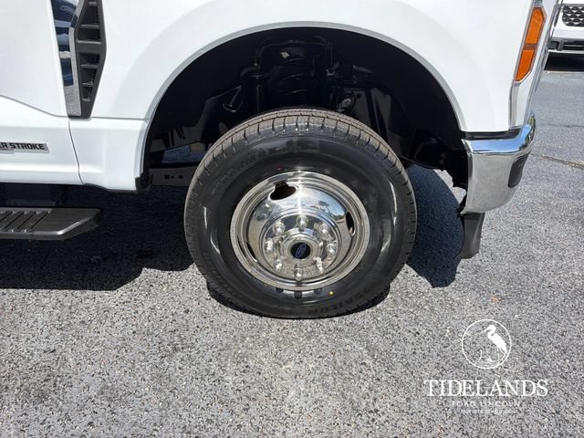 Certified 2025 Ford F350 XLT AWD/4WD image 34