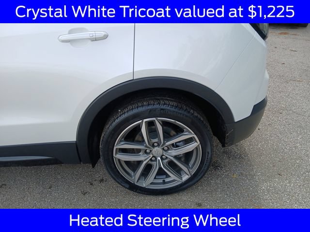 Used 2023 Cadillac XT4 Sport AWD/4WD image 5