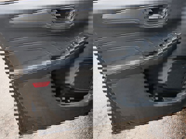 Certified 2025 Ford Escape Active image 12