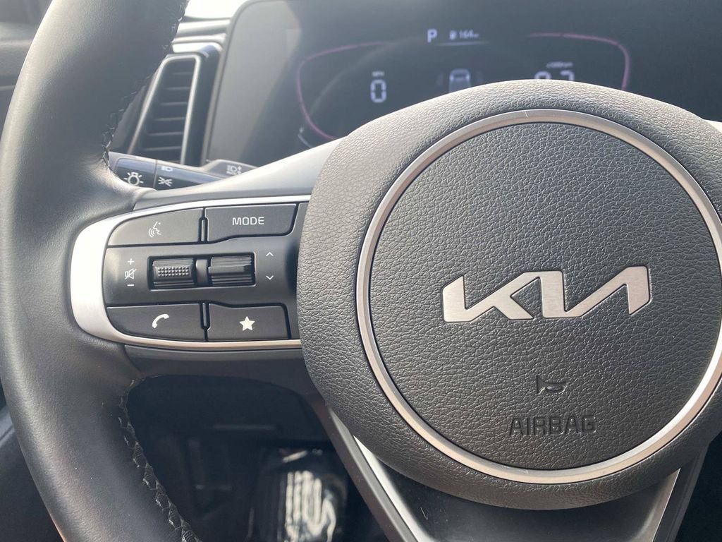 Used 2023 Kia Sportage X-Line w/ X-Line Premium Package AWD/4WD image 32