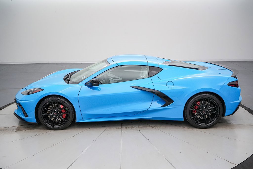 Used 2023 Chevrolet Corvette Stingray Premium Cpe w/ Z51 Performance Package image 8
