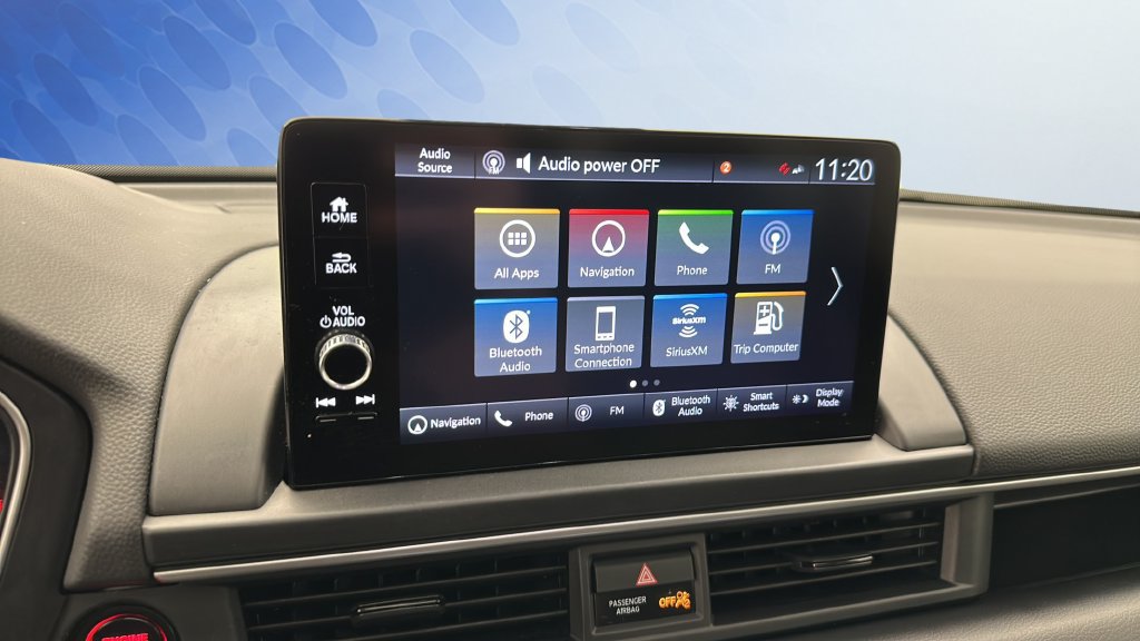 Used 2025 Honda Pilot Touring image 17