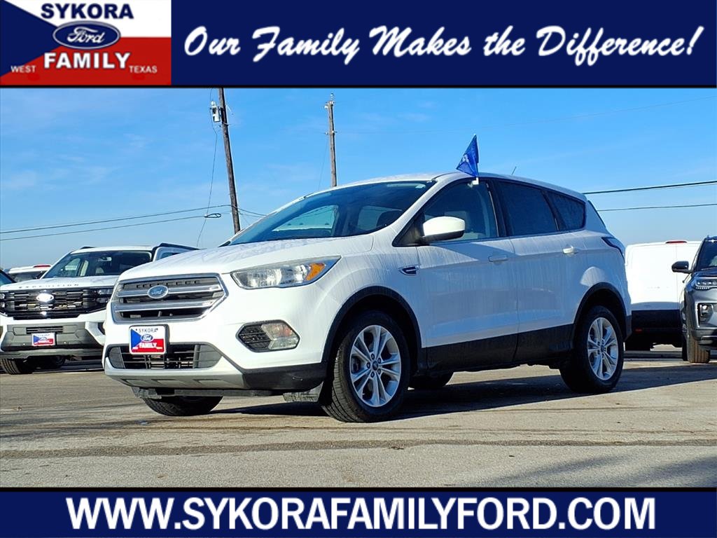 Certified 2017 Ford Escape SE