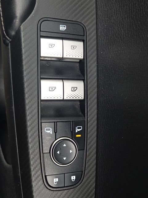 Used 2022 Mitsubishi Outlander SE AWD/4WD image 24