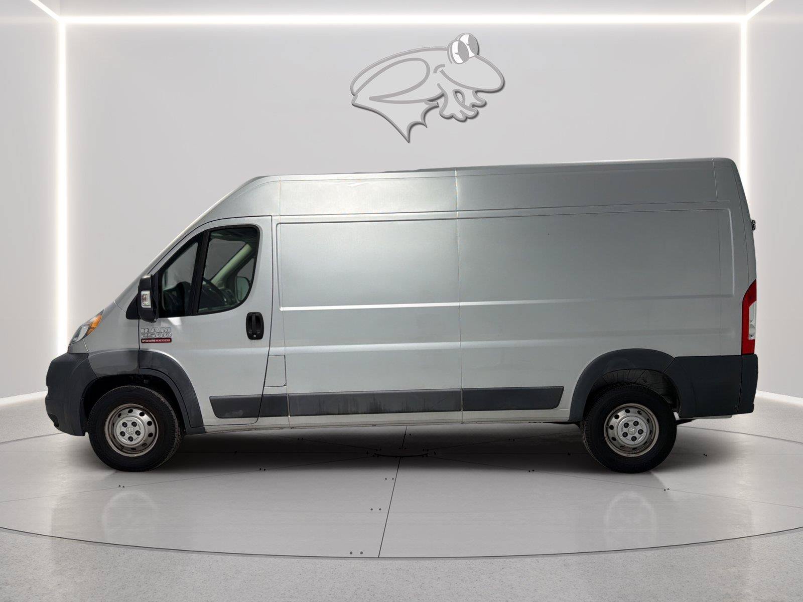 Used 2017 RAM ProMaster 2500 w/ Interior Convenience Group FWD image 2