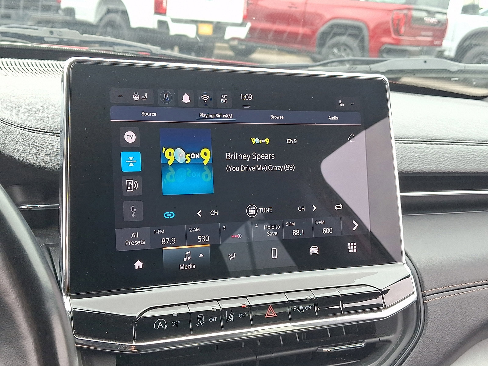 Used 2022 Jeep Compass Limited image 23