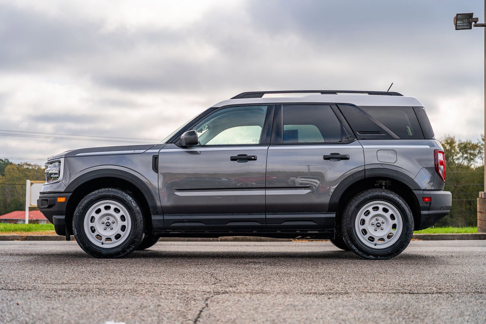 Certified 2023 Ford Bronco Sport Heritage w/ Heritage Convenience Package image 2