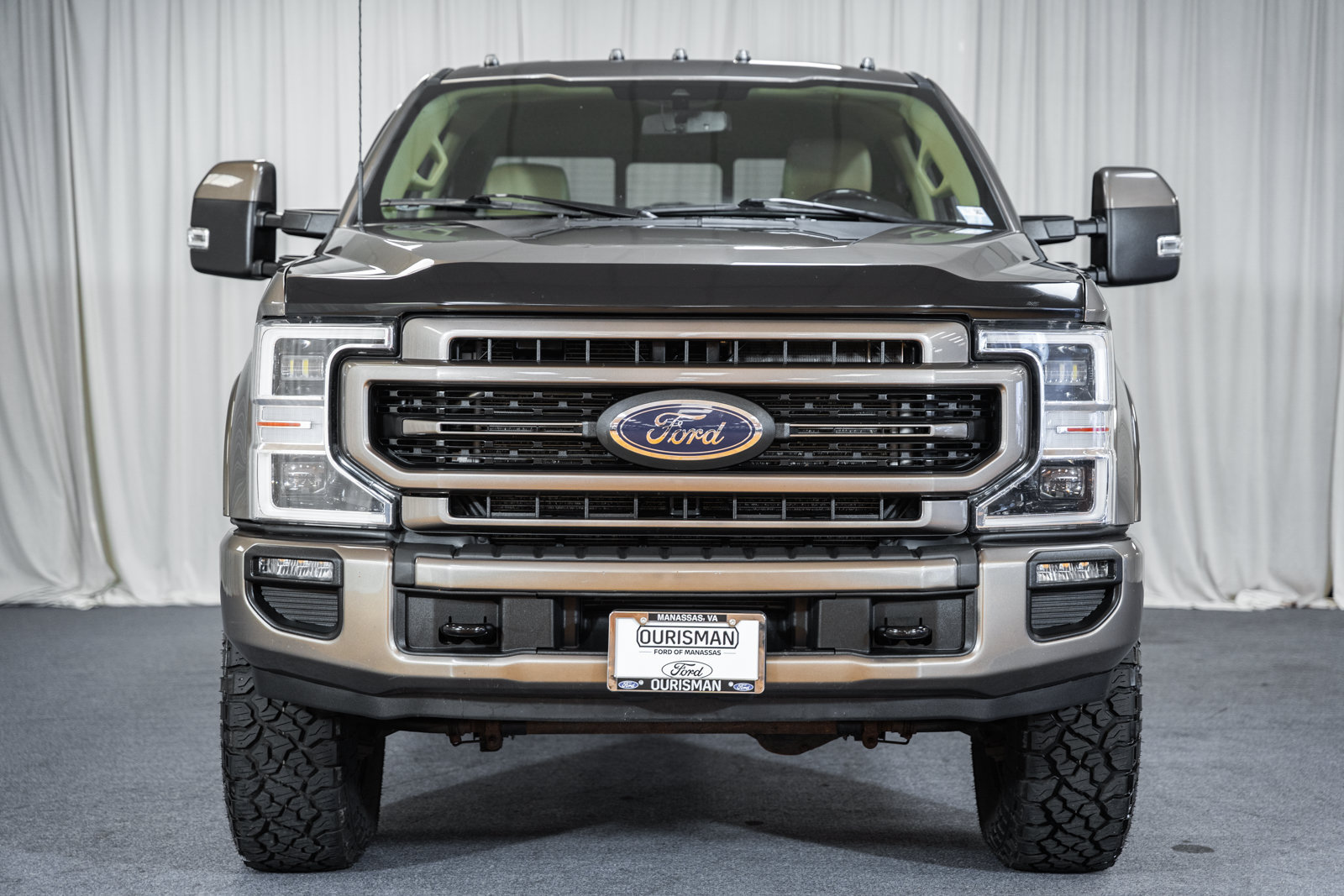 Certified 2022 Ford F350 Lariat w/ Tremor Off-Road Package AWD/4WD image 2
