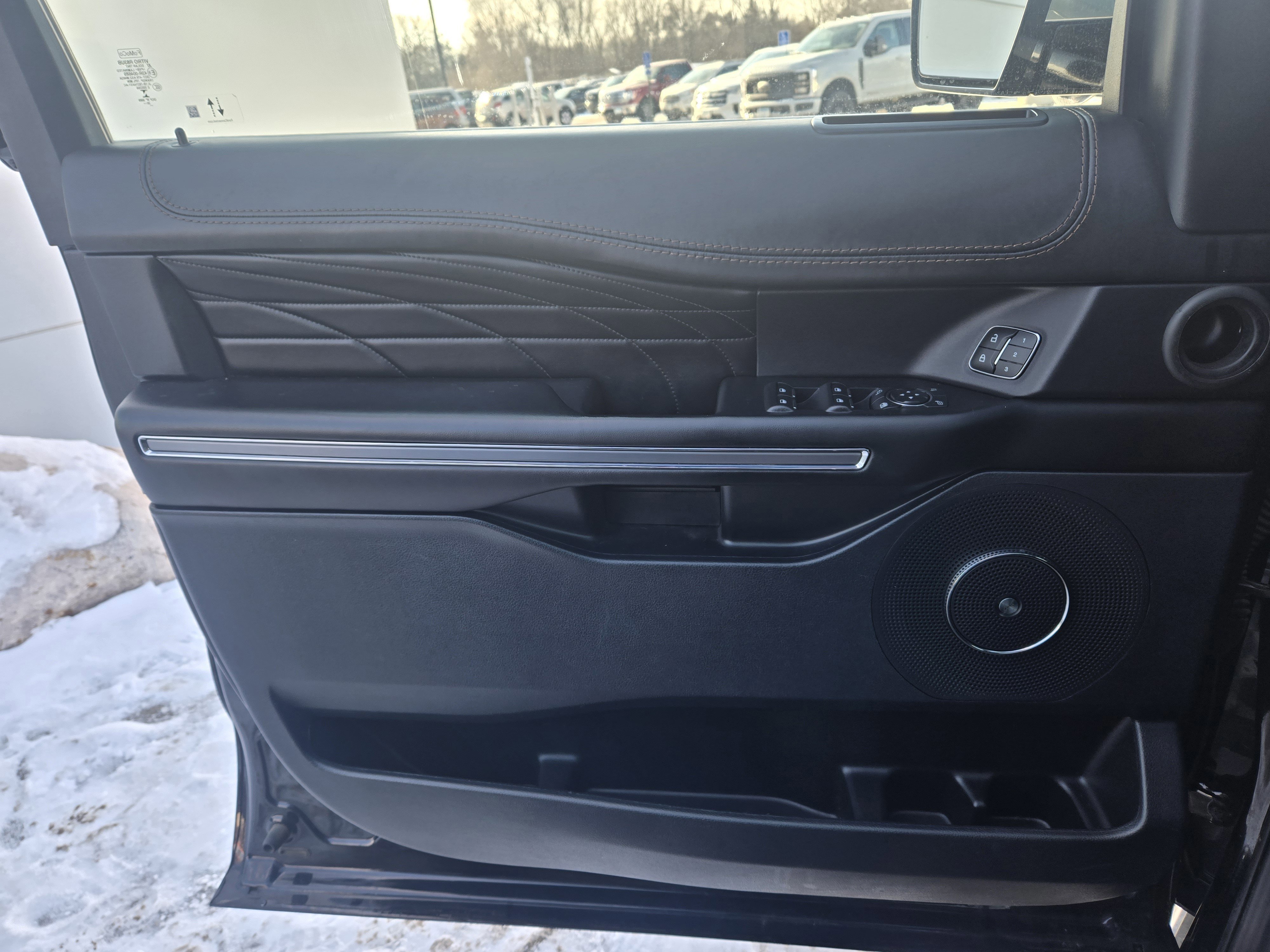 Certified 2021 Ford Expedition Platinum image 21