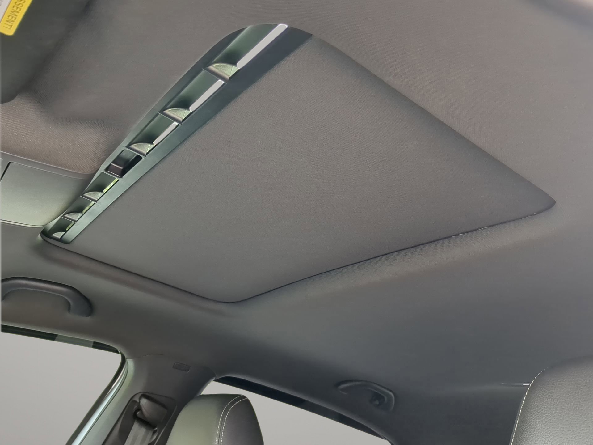 Used 2018 Volkswagen Passat GT image 49