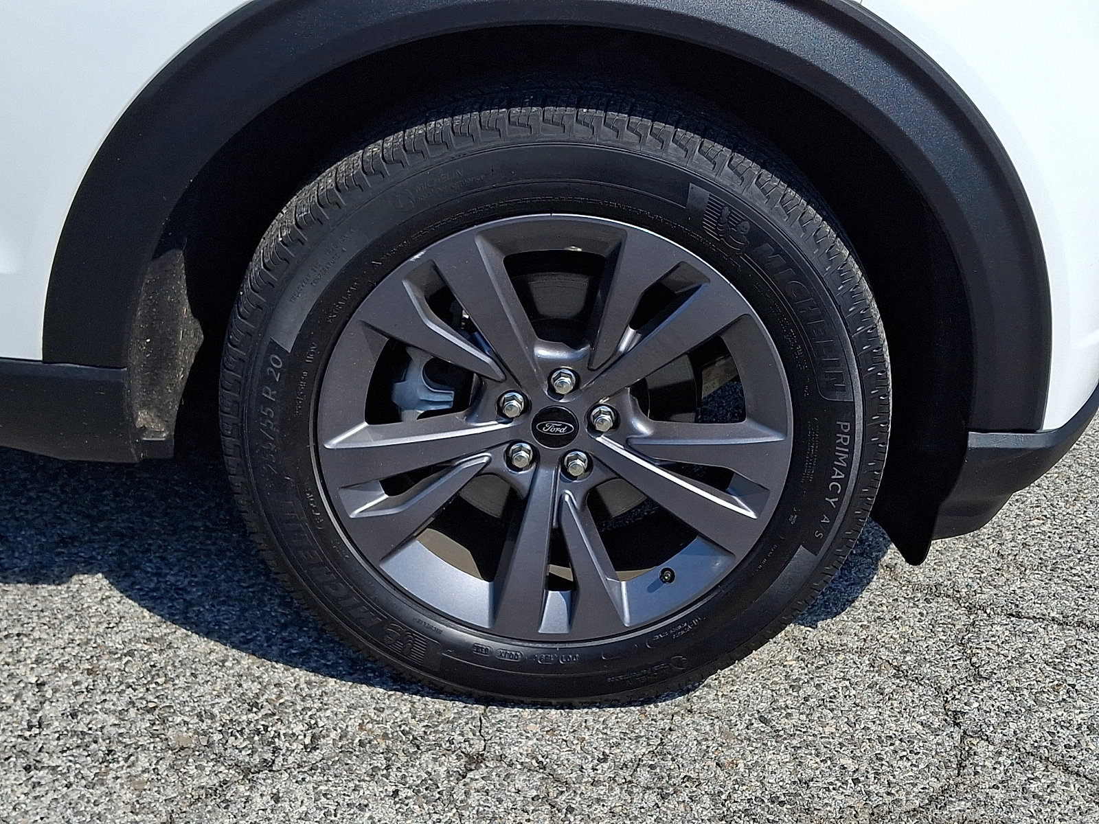 Certified 2023 Ford Explorer XLT w/ Equipment Group 202A AWD/4WD image 11