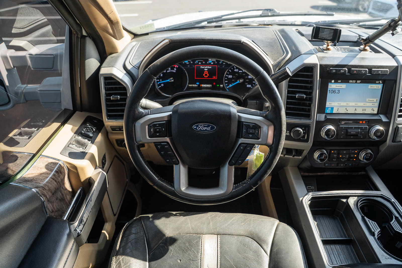 Certified 2019 Ford F250 Lariat w/ Lariat Value Package AWD/4WD image 35