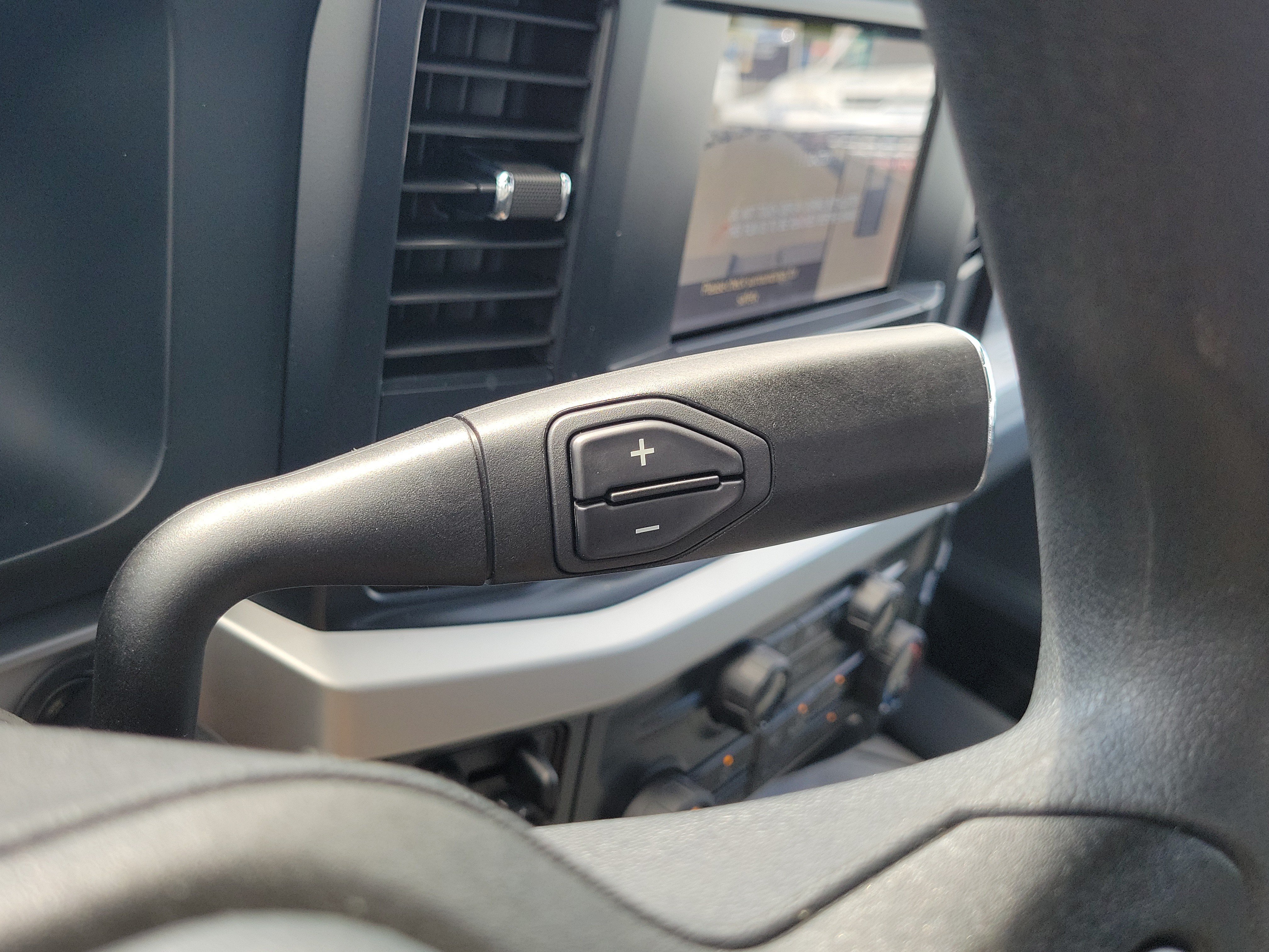 Certified 2024 Ford F350 XL w/ 360-Degree Camera Package RWD image 22