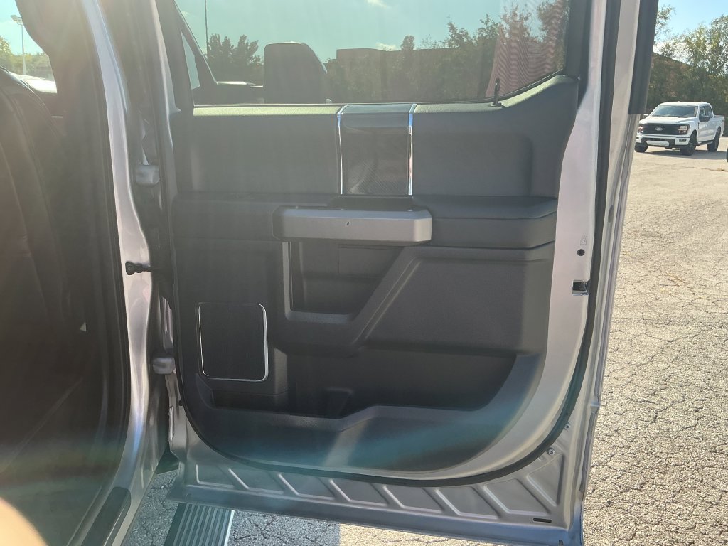 Certified 2022 Ford F450 Platinum w/ FX4 Off-Road Package AWD/4WD image 15